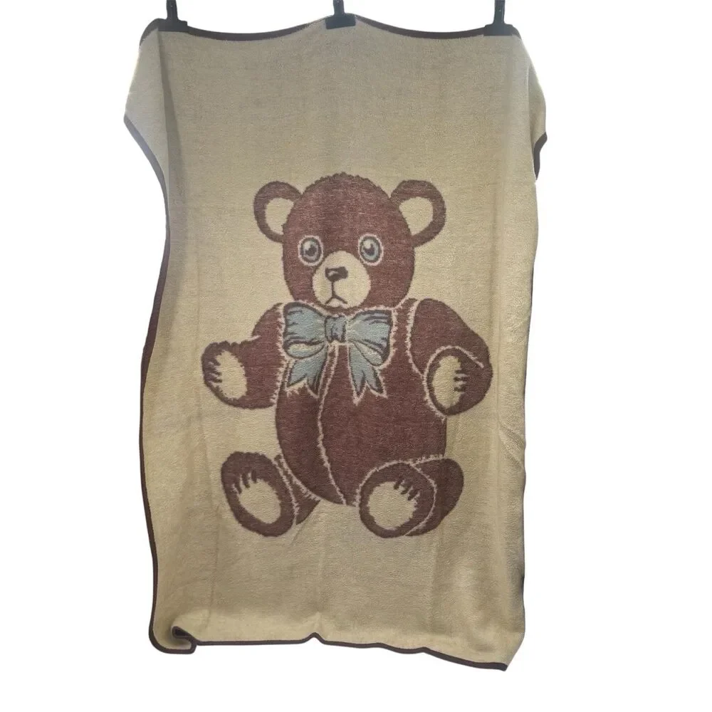 VTG Crown Crafts Vuteks Blue Brown Bear Reversible Throw Blanket 60 x 80 VGC